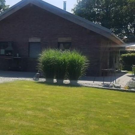 Villa Laendlich Gelegenes Haus An Der Niederlaendischen Grenze Wilsum Exterior foto
