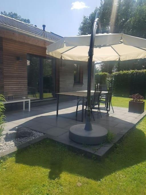 Villa Laendlich Gelegenes Haus An Der Niederlaendischen Grenze Wilsum Exterior foto